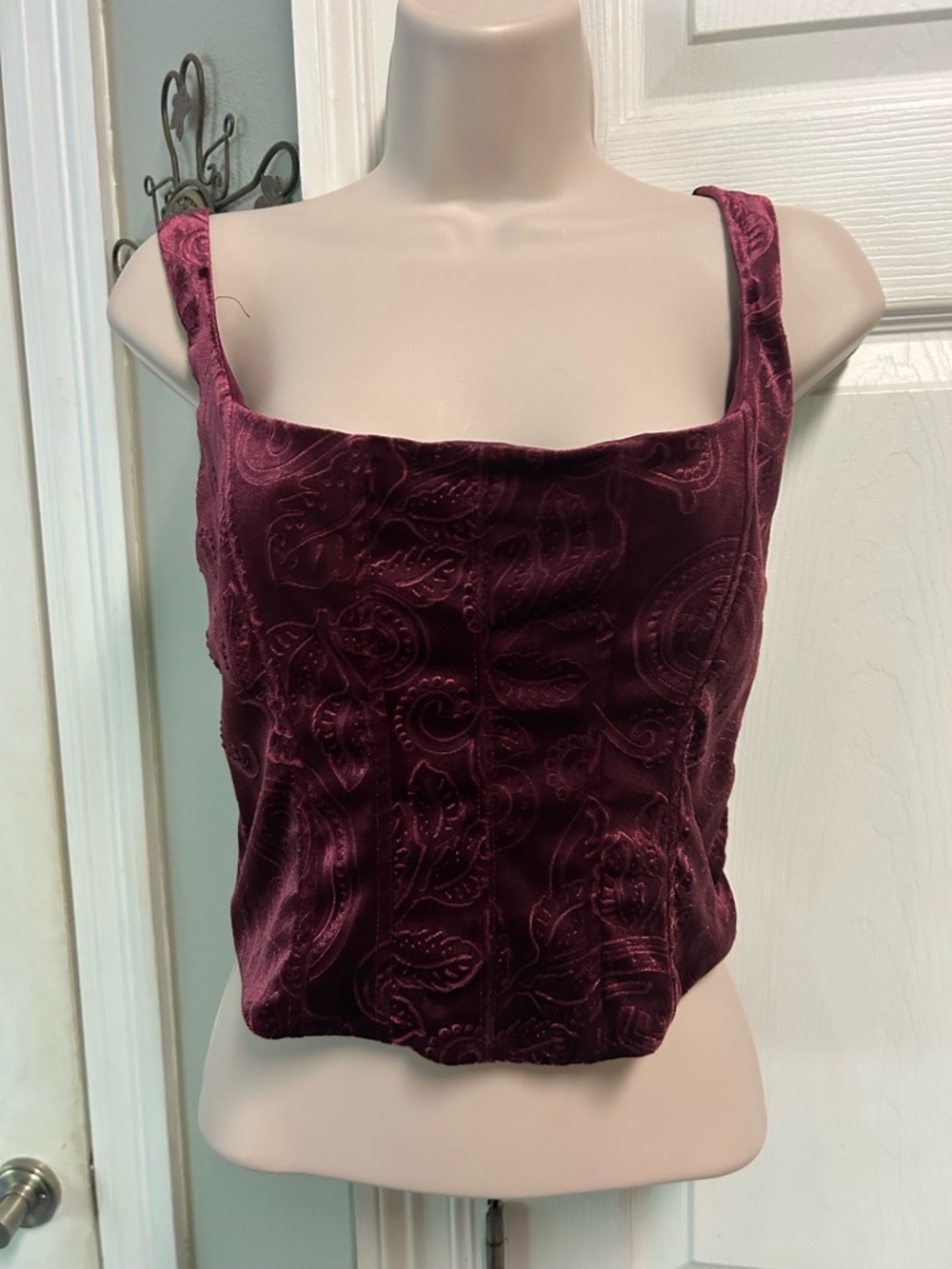Honey & Sparkle Velvet Embossed Square-Neck Crop Top - Plum XL Festival Party